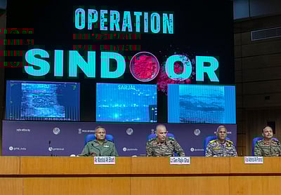 ஆபரேஷன் சிந்தூரில் 100-க்கும் மேற்பட்ட பயங்கரவாதிகள் பலி! - முப்படை அதிகாரிகள் 