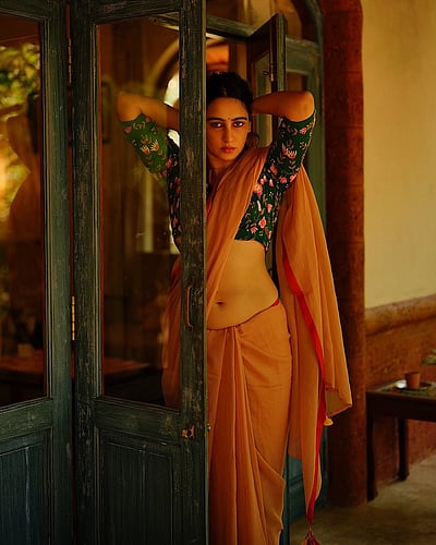 பெல்லி... மேகா சுக்லா!