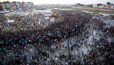 சித்திரைத் திருவிழா: வைகை அணையிலிருந்து நீர் திறப்பு!