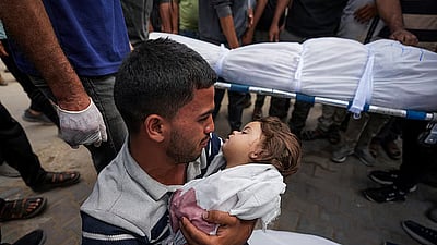 காஸா நிவாரண முகாம் மீது இஸ்ரேல் தாக்குதல்: குழந்தைகள் உள்பட 80 பேர் பலி