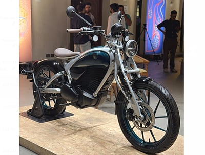 ராயல் என்ஃபீல்டின் முதல் எலக்ட்ரிக் பைக் 'ஃப்ளையிங் ஃப்லி' அறிமுகம்!