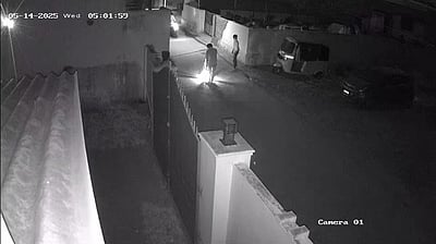 நெல்லையில் திமுக நிர்வாகி வீட்டில் பெட்ரோல் குண்டு வீச்சு