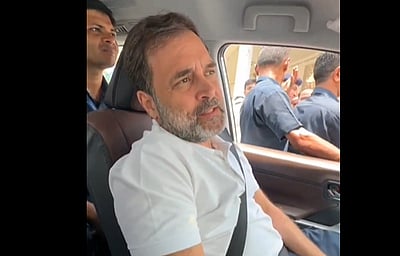 மாணவர்களைச் சந்திக்கச் சென்ற ராகுல் காந்தி! தடுத்து நிறுத்திய காவல்துறை!