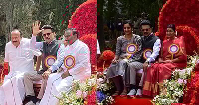 உதயசூரியனுக்கு ஓட்டுப் போடுங்க! அண்ணன் மகளுக்கு அரியாசனத்தில் இடம்! - உதகையில் ருசிகரம்