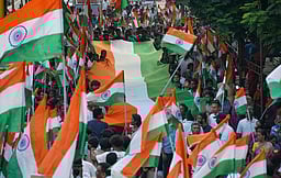 அரசு நிகழ்ச்சிகள், பள்ளிகளில் வந்தே மாதரம் கட்டாயம்! மத்திய அரசு உத்தரவு