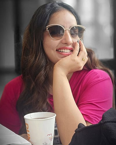 உனக்கென நான்... மாளவிகா மேனன்!