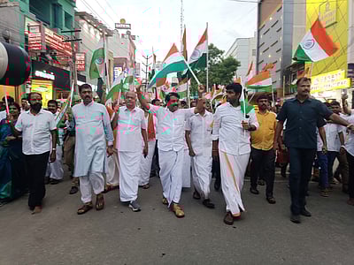 இந்தியாவில் மதக் கலவரத்தைத் தூண்டவே பஹல்காம் தாக்குதல்! 
- நயினாா் நாகேந்திரன்