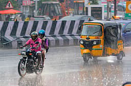 தமிழகத்தில் நாளை 14 மாவட்டங்களில் கனமழை