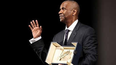 தங்கப் பனை விருது வென்ற டென்ஜெல் வாஷிங்டன்..! 