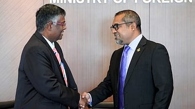 மாலத்தீவில் இந்தியா சாா்பில் ரூ.55 கோடியில் 13 நலத்திட்டங்கள்! புரிந்துணா்வு ஒப்பந்தங்கள் கையொப்பம்