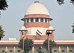 கோவை மாநகராட்சி 54 இளநிலை உதவியாளா்கள் நியமனம் ரத்து: சென்னை உயா்நீதிமன்ற உத்தரவை உறுதி செய்தது உச்சநீதிமன்றம்