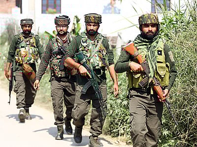 கிஷ்த்வாரில் பாதுகாப்புப் படையினருக்கும் பயங்கரவாதிகளுக்கும் இடையே துப்பாக்கிச் சூடு