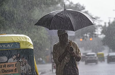 மழை தொடர்பான சம்பவங்கள்: உ.பி.யில் 49 பேர் பலி! 