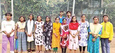 தெருவிளக்கில் படித்து...!