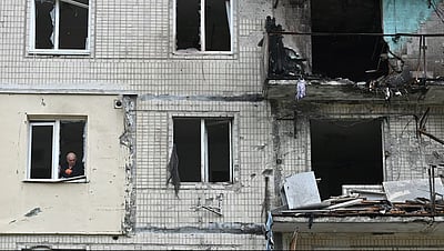 உக்ரைன் மீது ரஷிய தாக்குதல்கள்: 12 பேர் பலி  