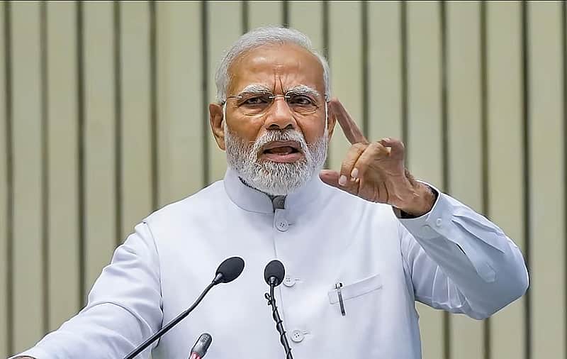 PM Modi visits jammu-kashmir