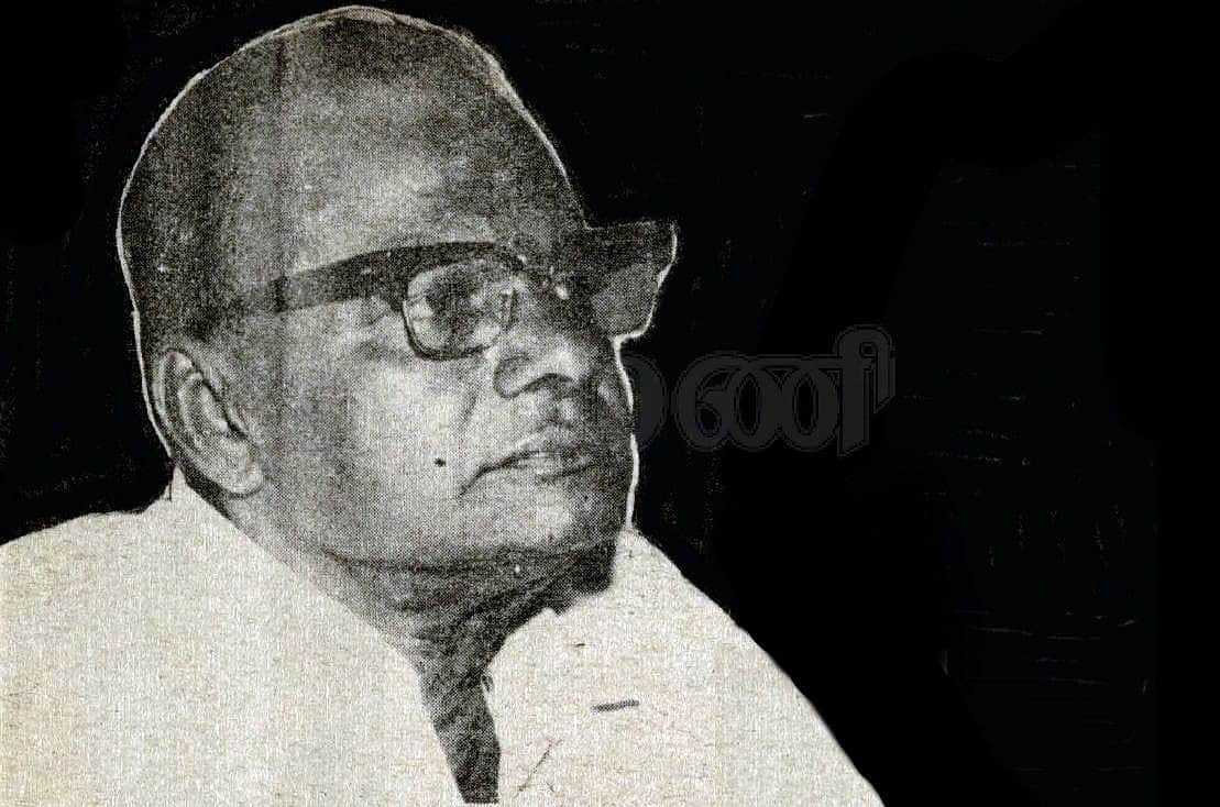 கறுப்பு வெள்ளை... ஜெயமாலினியை ஆட வைத்த மாயாஜால விட்டலாச்சார்யா!