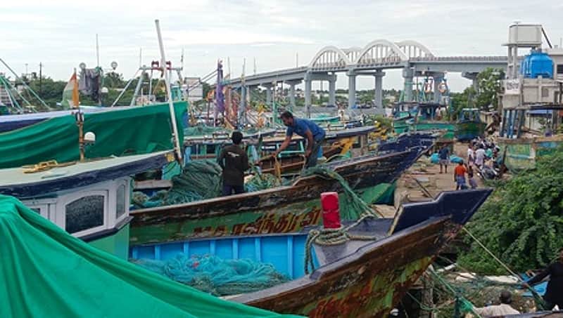 Fishermen advised not to venture into the sea