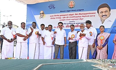 திருவொற்றியூரில் புதிய சூரை மீன்பிடி துறைமுகம்: முதல்வர் திறந்து வைத்தார்!