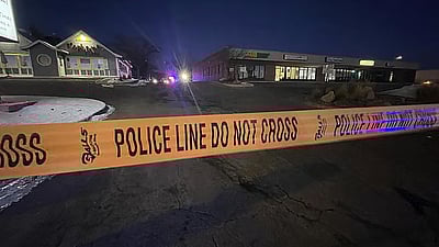 அமெரிக்க பூங்காவில் துப்பாக்கிச் சூடு! 7 பேர் படுகாயம்! 