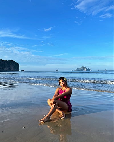 நீர்ப் பறவை... கௌரி கிஷன்!