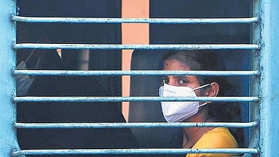 கரோனா பரவல்: முகக்கவசம் அணிய தமிழக பொது சுகாதாரத் துறை அறிவுறுத்தல்! 