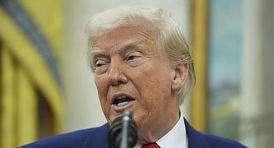 டிரம்ப்பின் பரஸ்பர வரிக்கு விதிக்கப்பட்ட தடை நீக்கம்!