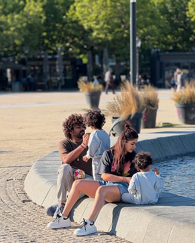 நயன் - விக்னேஷ் கிளிக்ஸ்...