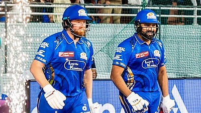 குவாலிஃபையர் 2: மும்பை பேட்டிங்; இறுதிப்போட்டிக்கு முன்னேறுமா?