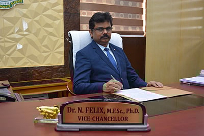 ஜெயலலிதா மீன்வளப் பல்கலைக்கழக மாணவா் சோ்க்கைக்கு விண்ணப்பிக்கலாம்