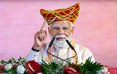 துப்பாக்கி தோட்டாக்களுக்கு பீரங்கி குண்டுகளால் பதிலடி! - பிரதமர் மோடி