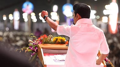 தில்லி படையெடுப்புக்கு ஒருபோதும் தமிழ்நாடு வீழாது: மு.க.ஸ்டாலின்