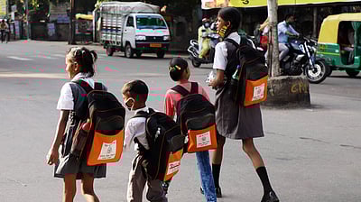 சென்னை புரசைவாக்கத்தில் 7 பள்ளிகளுக்கு மட்டும் நாளை    விடுமுறை!