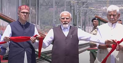 உலகின் உயரமான செனாப் பாலத்தை திறந்துவைத்தார் மோடி!