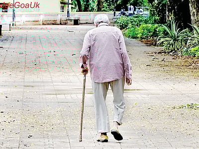 வாழ்க்கை வாழ்வதற்கே...