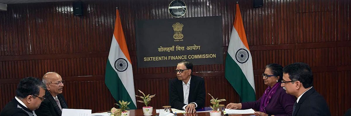 நிதி ஆணைய உறுப்பினராக ரிசர்வ் வங்கி துணை ஆளுநர் நியமனம்