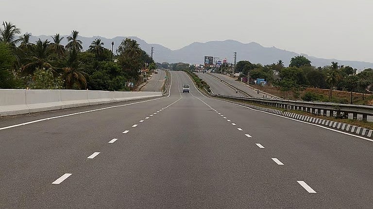 சாலைகளில் பள்ளம்! ஏஐ மூலம் சரிசெய்ய அரசு முயற்சி