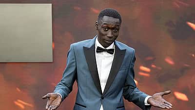 அமெரிக்காவில் கைதாகி விடுதலையான டிக்டாக் பிரபலம்! நாட்டை விட்டு வெளியேறினார்!