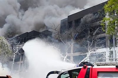 விமான விபத்து: மீட்புப் பணிகளை தீவிரப்படுத்த உத்தரவு! - குஜராத் முதல்வர்