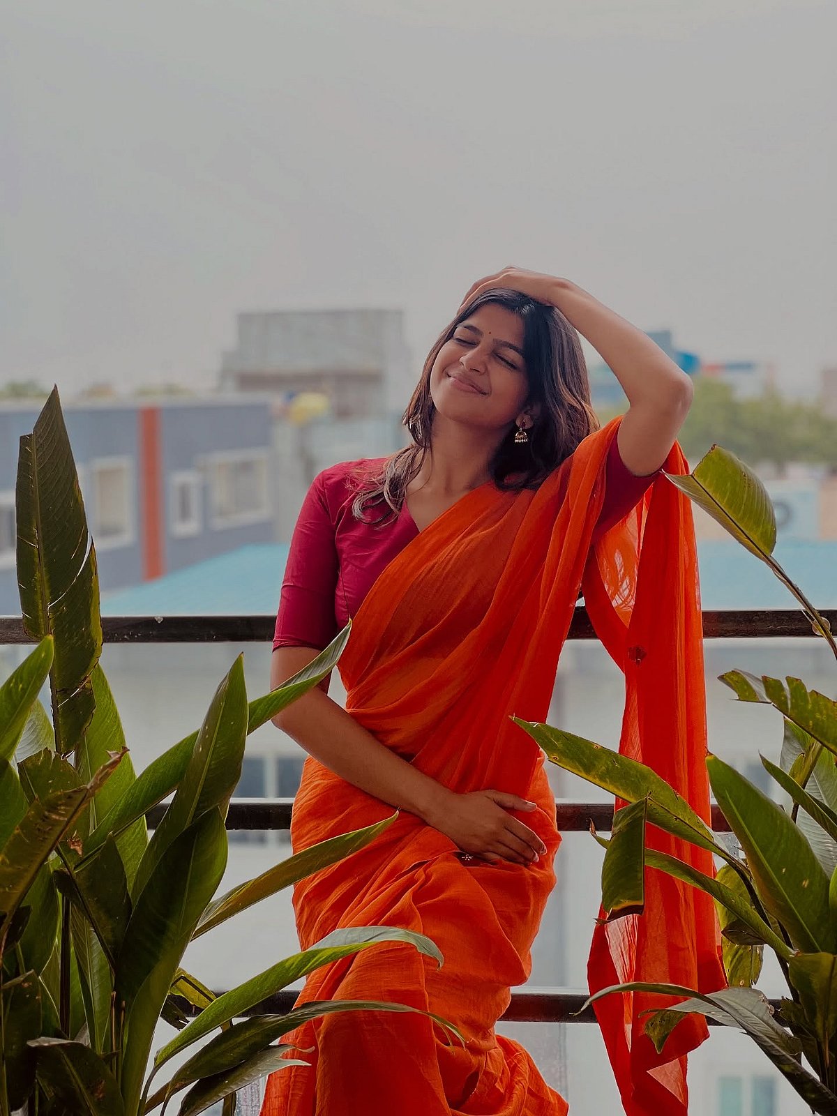 வசந்த காலம்... அனந்திகா சனில்குமார்!