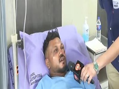 ‘உயிா் பிழைத்ததை என்னால் நம்ப முடியவில்லை’: விஷ்வாஸ் குமாா் ரமேஷ் பேட்டி