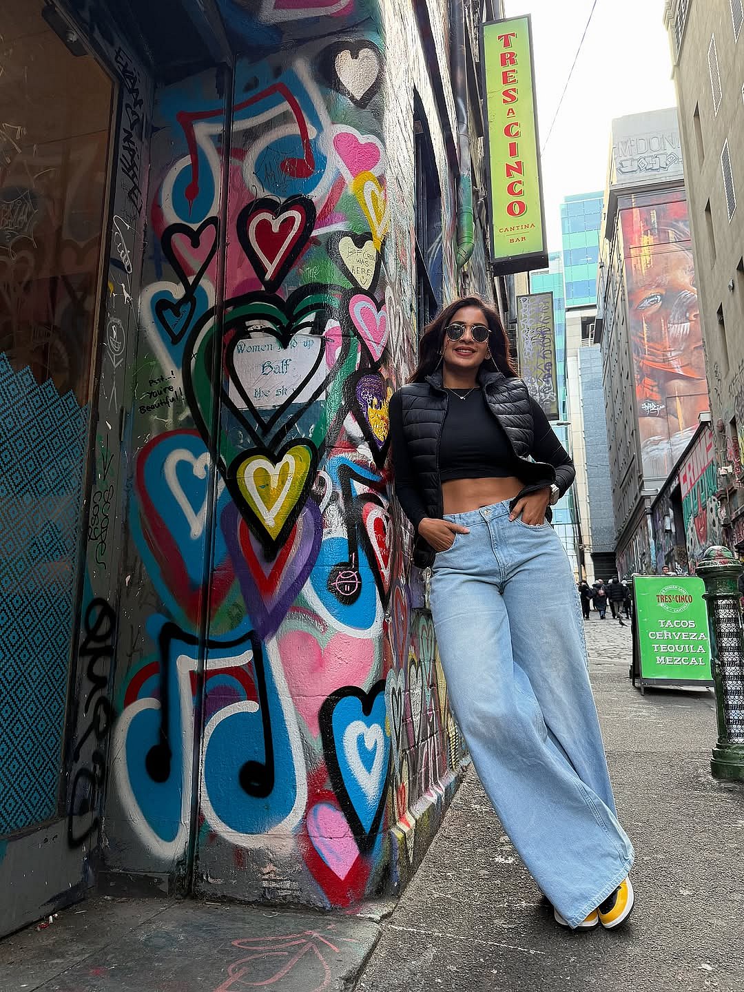 ஓவியமே... சம்யுக்தா ஷான்!