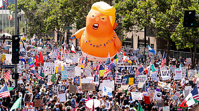 அமெரிக்காவில் யாரும் மன்னர் இல்லை..! அதிபர் டிரம்ப்புக்கு எதிராக வலுக்கும் போராட்டம்!