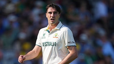 ஆஷஸ் தொடரின் முதல் போட்டியிலிருந்து பாட் கம்மின்ஸ் விலகல்!