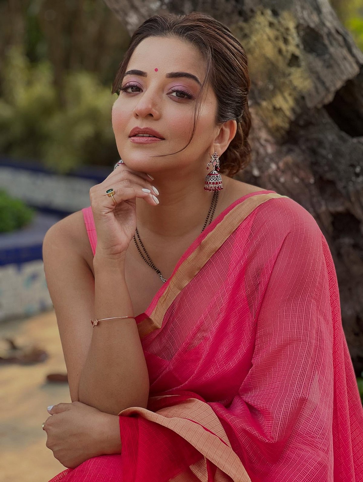 தாழம்பூ... அஸ்லி மோனலிசா 