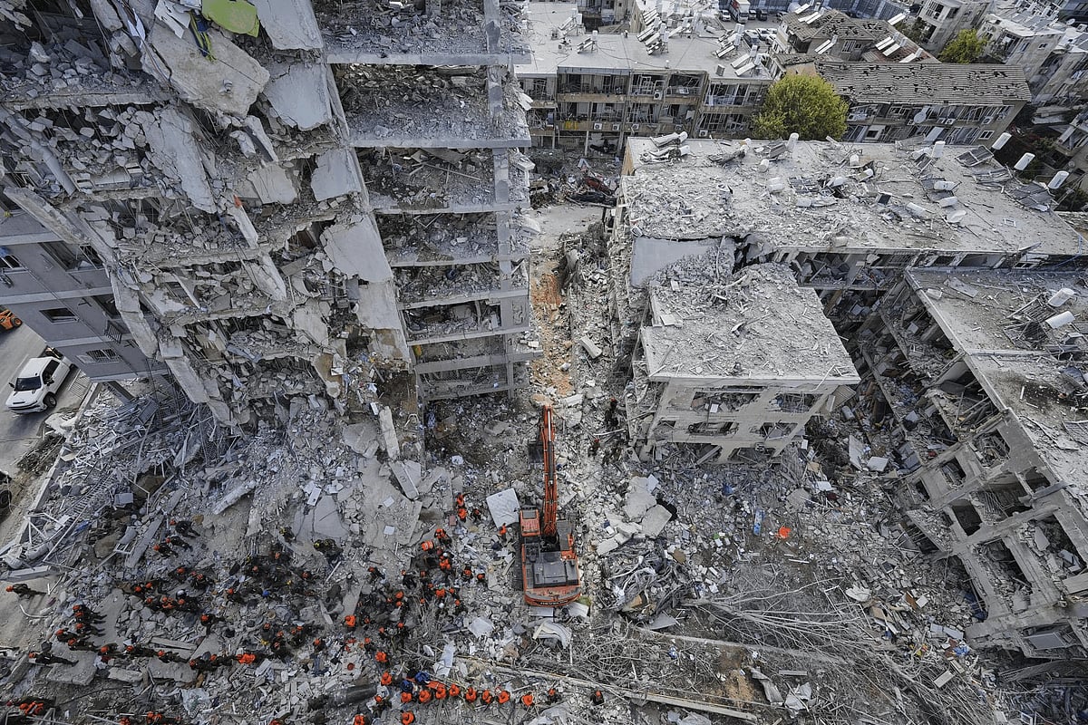 உச்சகட்டத்தை எட்டும் இஸ்ரேல் - ஈரான் மோதல்! 