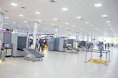 ஹைதராபாத் விமான நிலையத்துக்கு வெடிகுண்டு மிரட்டல்!