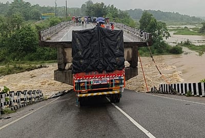 ஜார்க்கண்டில் கனமழை, வெள்ளம்! 10 பேர் பலி...களம் இறங்கியது தேசிய படை!