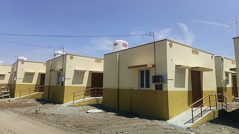 லஞ்சம் அளிப்போருக்கு மட்டுமே வீடு! கர்நாடக எம்.எல்.ஏ.வின் தொலைபேசி உரையாடல் கசிவு!