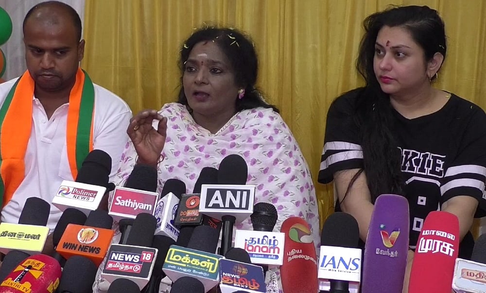 தமிழக அரசு மக்களுக்கான பணியில் முற்றிலும் தோல்வி: தமிழிசை